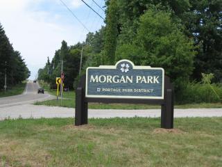 Morgan Park entrance sign