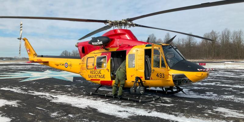 RCAF 422 SAR Tiger 493